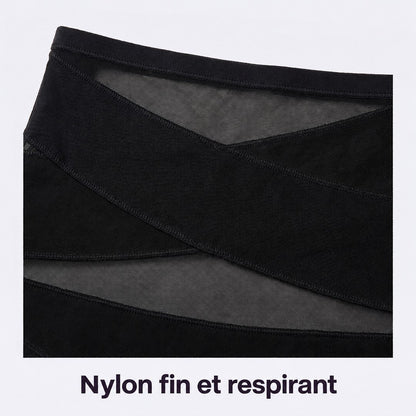 Gros plan sur les bandes croisées et le mesh, nylon fin et respirant